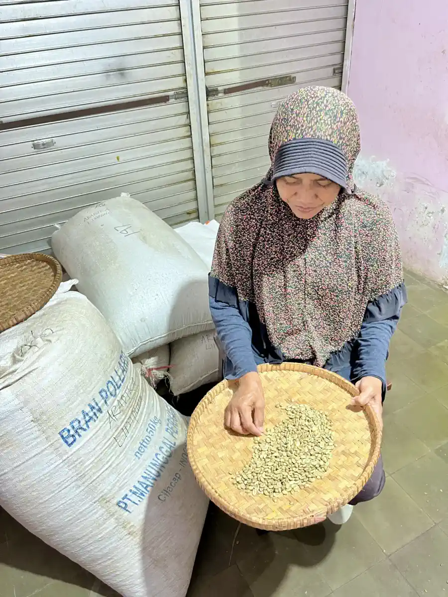 Dokumentasi pasca panen kopi AGA Agriculture – foto 23.